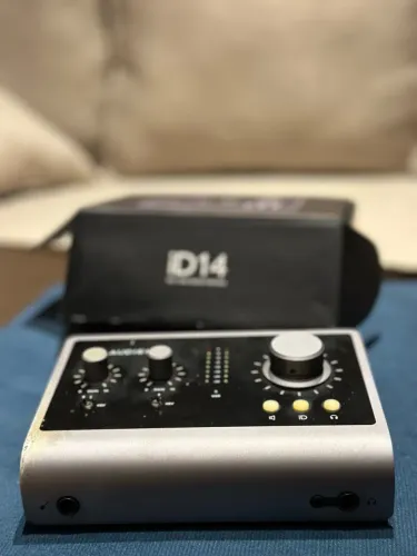 Audient id14 MKII