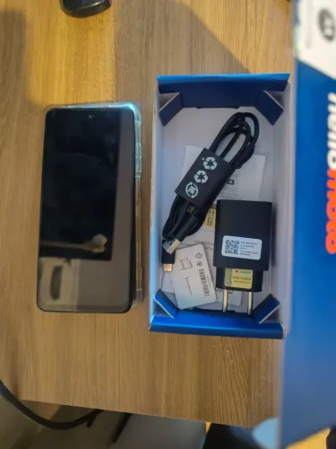 Celular Moto G15 256GB Semi Novo com película aplicada + Capinha transparente 