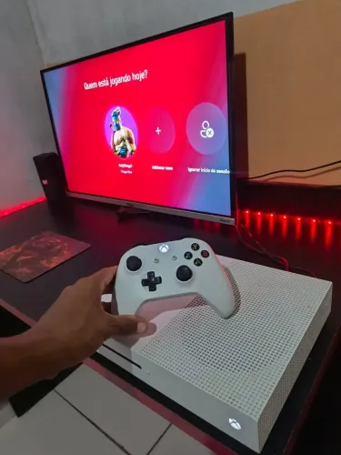 VENDO OU TROCO POR PS4