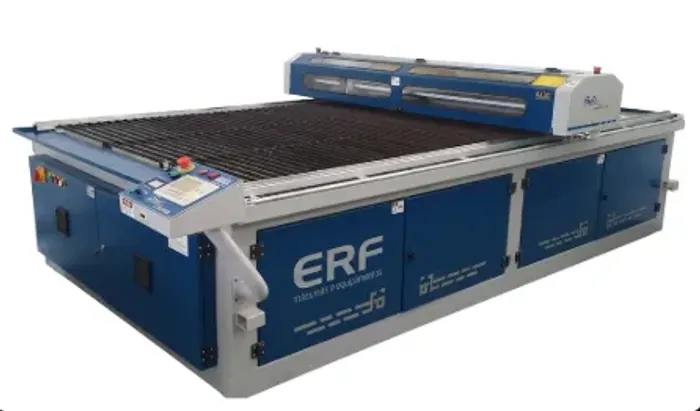 Máquina Laser CO² e Router CNC
