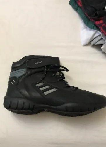 Bota SCHIO