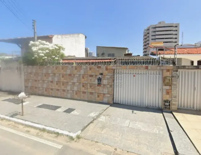 Casa Térrea com 4 Quartos à venda na Pitanguinha