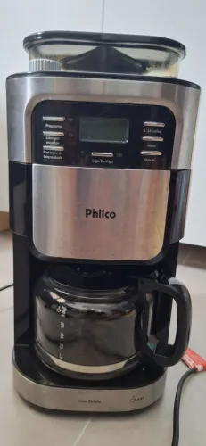 Cafeteira Philco Grano Perfetto Digital 110V com Moedor Integrado (PCF22PI)