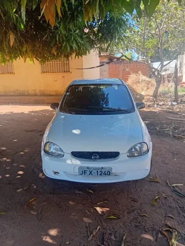 Chevrolet Corsa Sed.wind 1.0/millenium/classic VHC (álcool) 2001