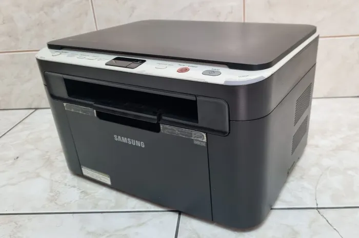 Impressora Multifuncional Laser Samsung SCX-3200 | Imprime, Copia e Digitaliza