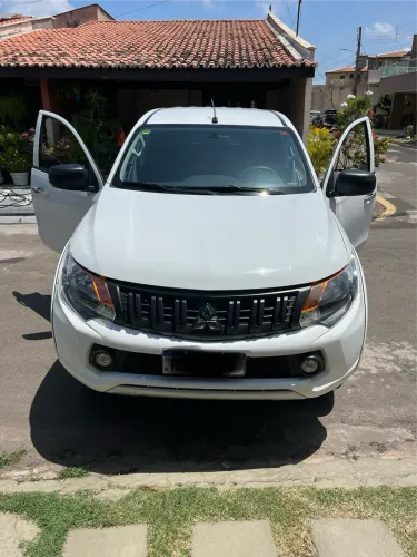 Mitsubishi L200 Triton Sport GL 2.4 Diesel 2023