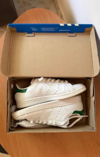 Tênis adidas Stan Smith Branco com Verde Tamanho 39