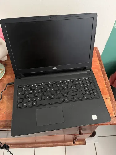 NOTEBOOK DELL INSPIRON 15 3567 - i5 / 8GB RAM