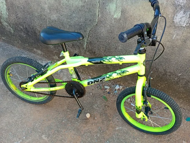 Bicicleta aro 16