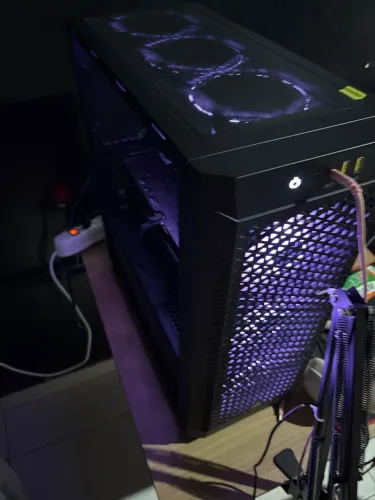 PC gamer AMD Ryzen 7 7800x3d + RX 7600 + 8gb 6000Mhz ddr5