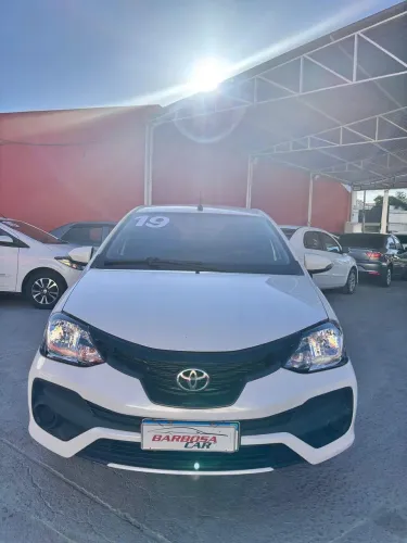 Toyota Etios X Plus Sedan 1.5 Flex 16V 4P Mec. 2019