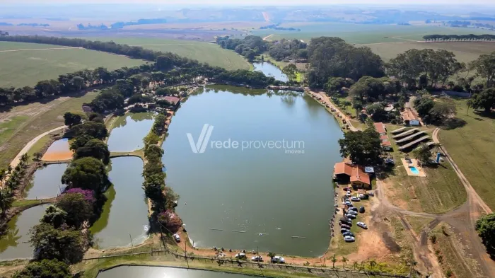 Terreno a Venda em Paulínia
