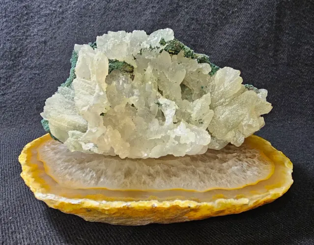 Folhado de Cristal de Quartzo e Celadonita