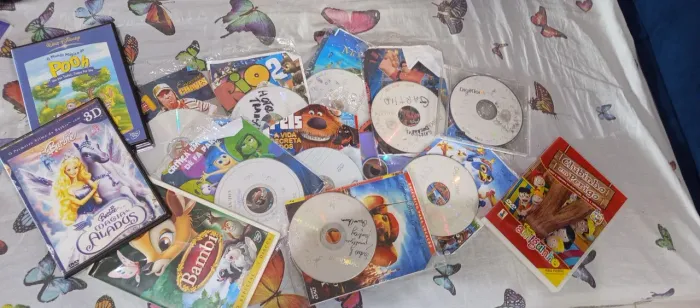 Vendo CDs - 30 ao total!