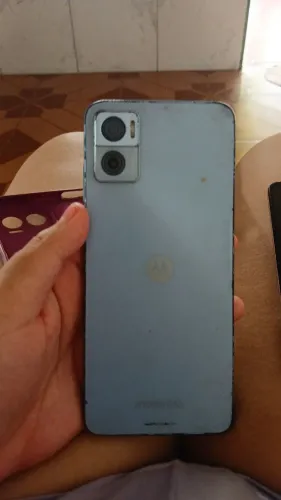 celular moto e22 QUEBRADO