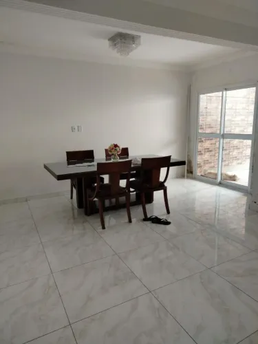 Mesa madeira maciça