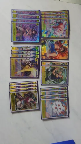 Pool amarela de one piece tcg