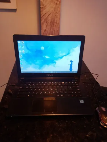 Notebook funcionando perfeitamente entrego bateria viciada