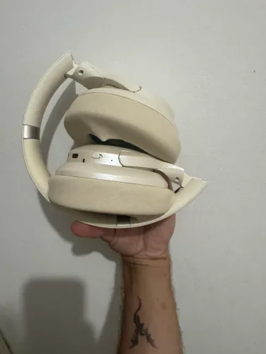 Fone de ouvido basike