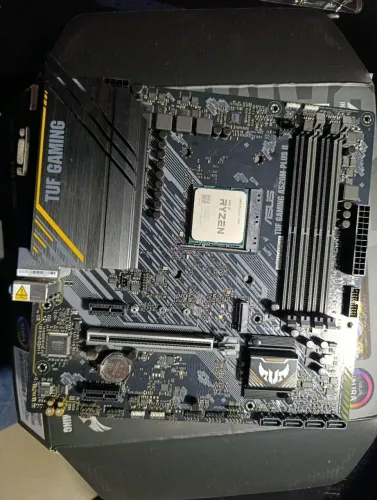 Kit placa mãe + processador Ryzen 5 5500