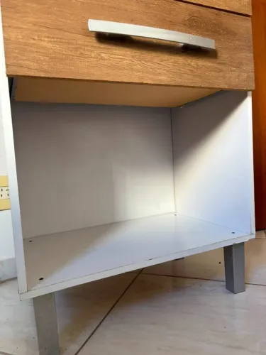 Guarda-roupa de solteiro