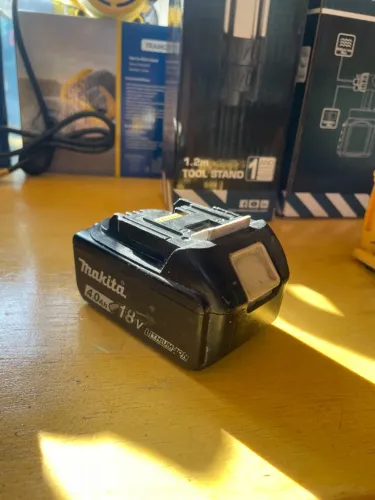 BATERIA MAKITA 18V 4.0AH LITHIUM-ION