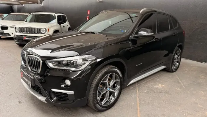 BMW X1 Sdrive 20I X-line 2.0 TB Active Flex 2018