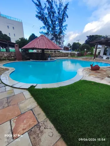VENDE SE BELÍSSIMA CASA DE ALTO  EM PORTO DE GALINHAS. 100 METROS DAS PISCINAS NATURAIS. 