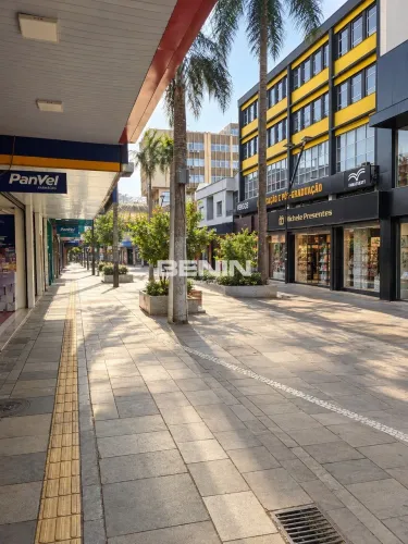 BENIN ALUGA | LOJA COM 320 m² NO CALÇADÃO DE CANOAS BENIN ALUGA | LOJA COM 320 m² NO CALÇA