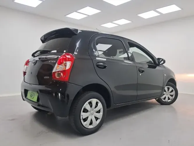 Toyota Etios XS 1.5 Flex 16V 5P Mec. 2016