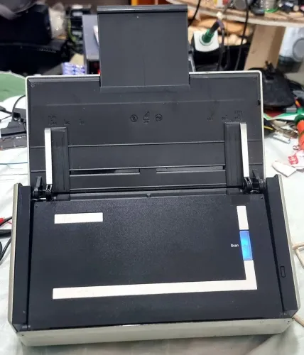 Scanner Fujitsu ScanSnap S1500 Rápido Duplex USB