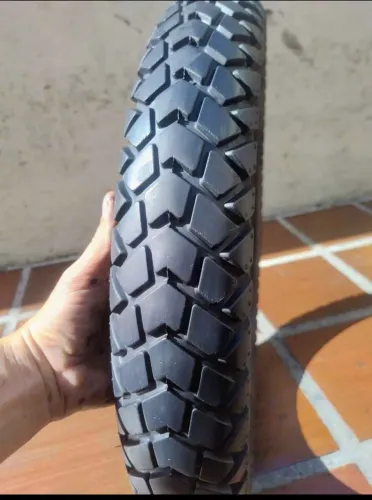Pneu dianteiro 90/90-19 Vipal original meia vida Bros crosser