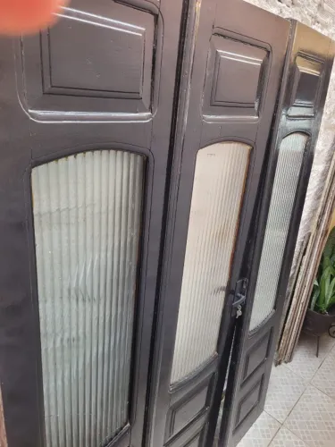 Porta de Madeira Maciça Massaranduba com Vidro Canelado - Raridade!