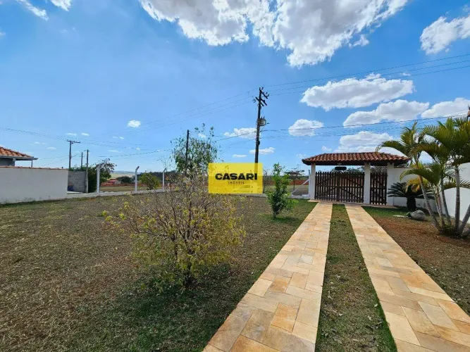 Linda Chácara Mobiliada à venda no Residencial Ecopark em Tatuí S/P.
