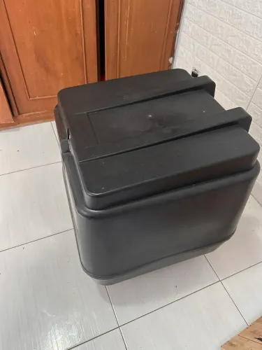 Baú para moto 140 Litros R$ 370,00