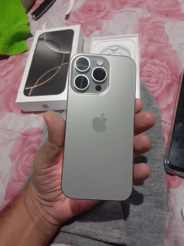 iPhone 16 pro único dono sem nenhum arranhão 