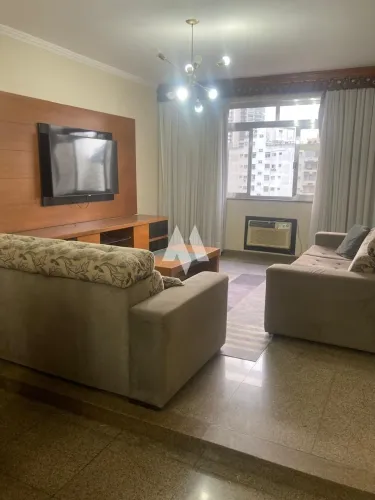 Apartamento com 3 quartos 1 vaga 1 quadra da praia à venda no Boqueirão - Santos/SP