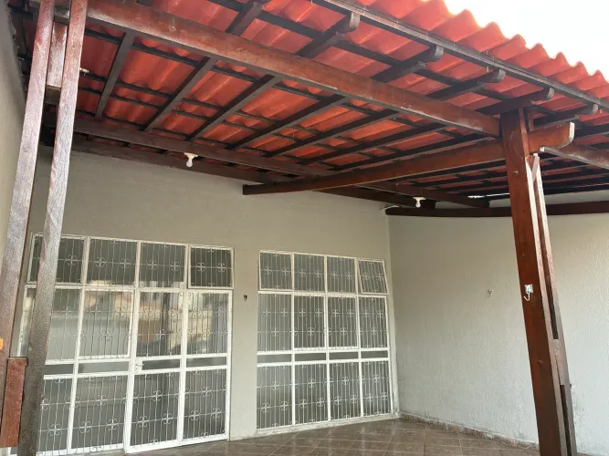 CASA INDEPENDENTE NO CRUZEIRO VELHO - EXCELENTE OPORTUNIDADE!