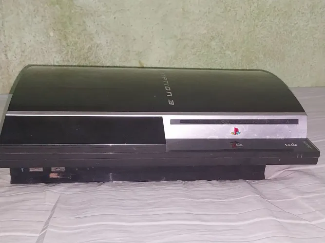 Playstation 3 Fat 2 USB com defeito