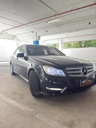 Mercedes-Benz C-180 CGI Sport 1.6 TB 16V 156cv Aut. 2014