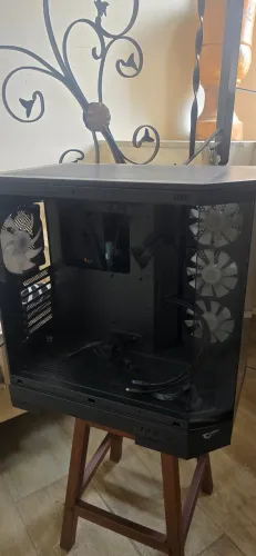 Gabinete Gamer Aigo Darkflash DQX90, ARGB, Mid-Tower, Lateral de Vidro, Com 4 Fans, Preto,