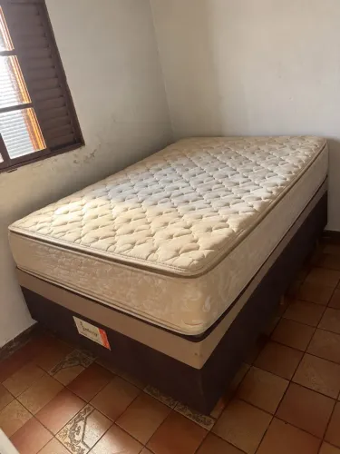 Cama box