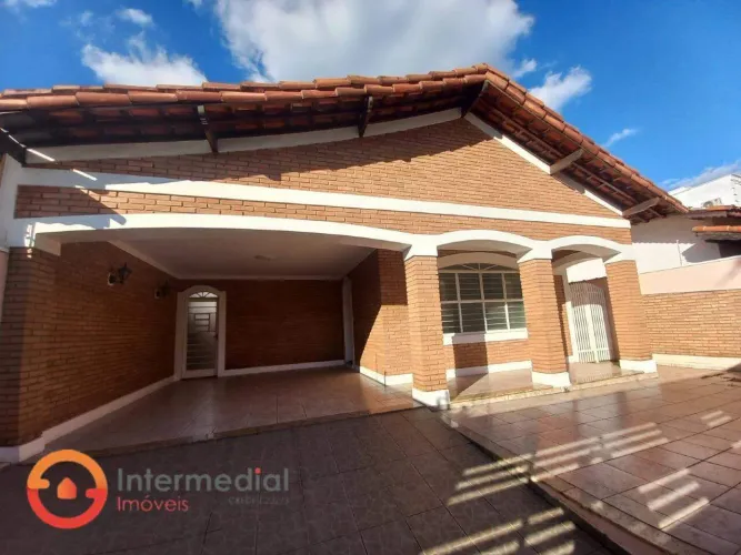 Casa à venda em Boituva-SP (Parque São Camillo) | 132m² | 253m² terreno | Próx. Delta e Sh