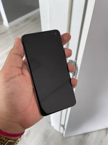 Samsung Galaxy S10e 128GB - Impecável, tudo original