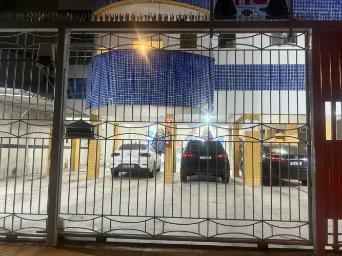 Vendo portão