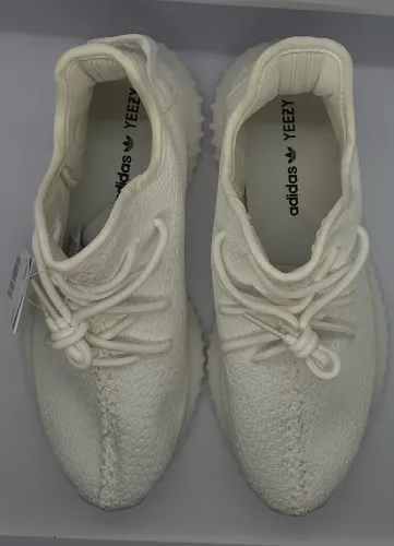 Yeezy Boost 350 V2 Bone Branco