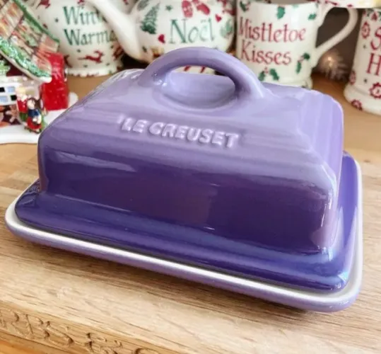 Manteigueira Retangular Violeta Le Creuset