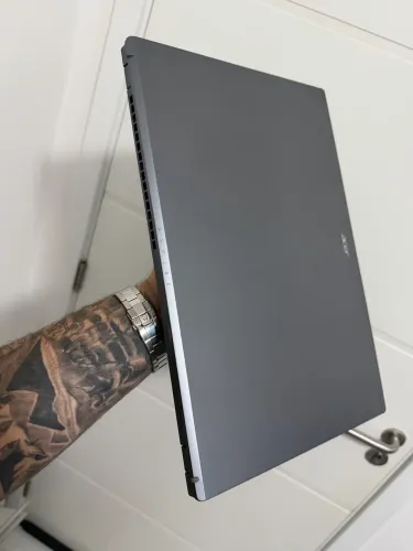Notebook Acer aspire i5 256g