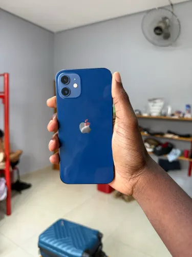 iPhone 12