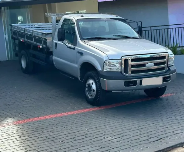 Ford F-4000 Carroceria 2011